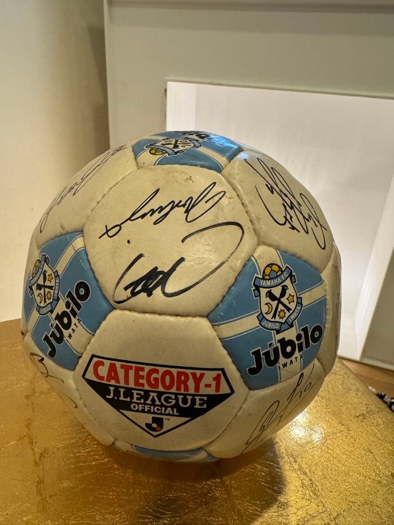 1994-1996年ジュビロ磐田公式試合球 オフト監督中山ドゥンガ藤田直筆サイン