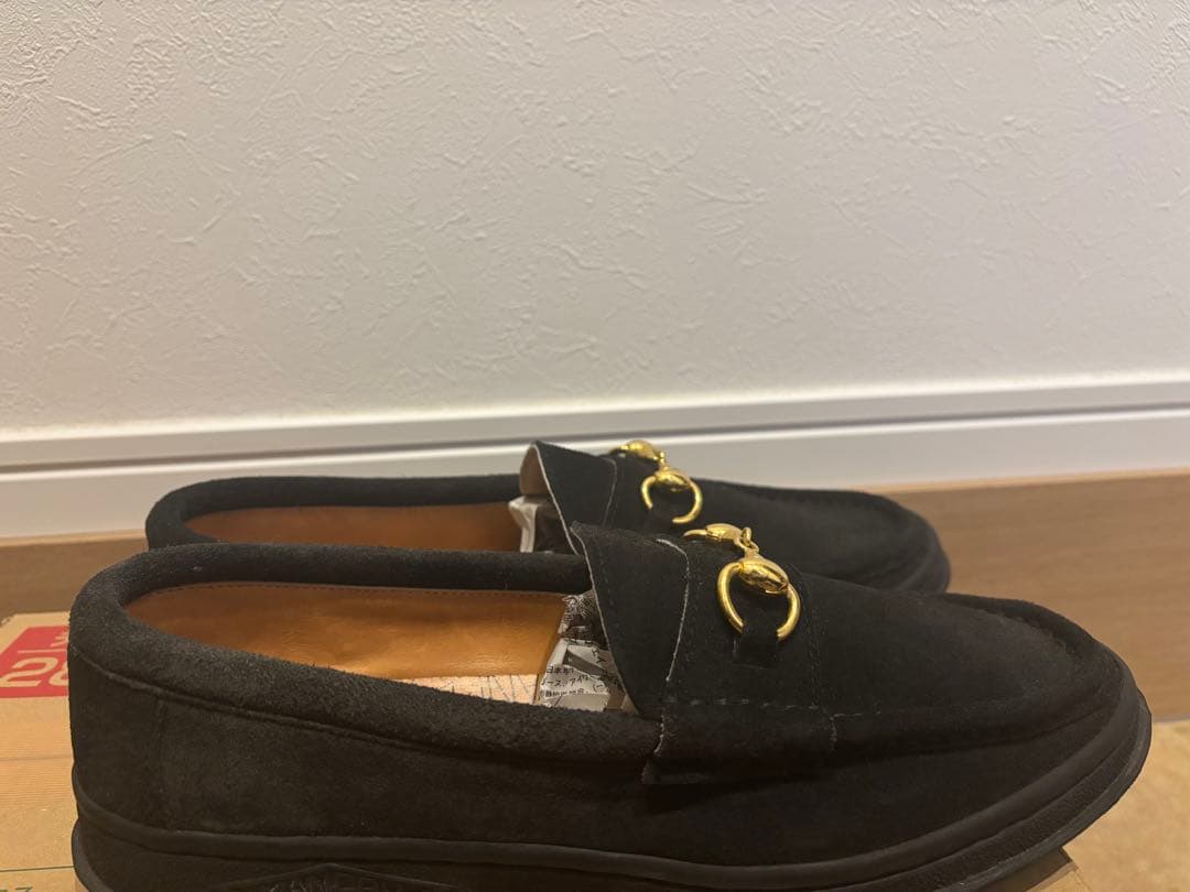 MANEBU ビットローファー ブラック スエード