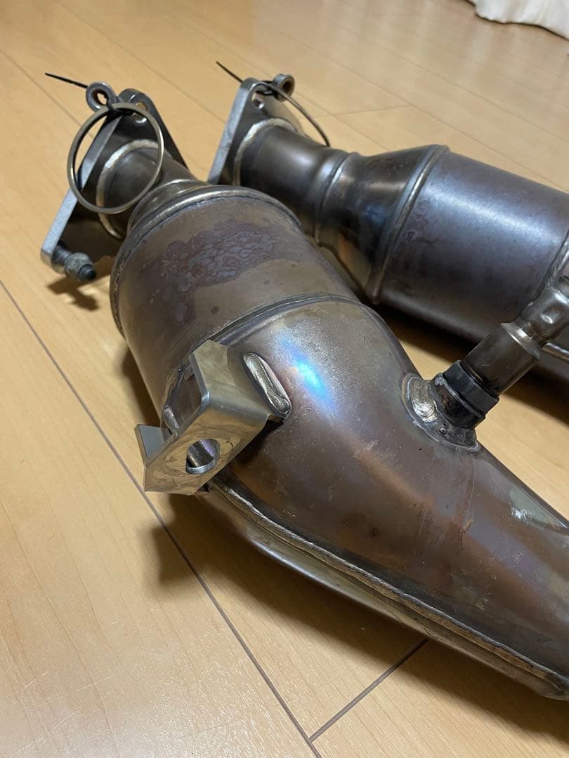 s*t様 日産 V36、Z33、Z34、Y51 HKS高性能ステンレス触媒