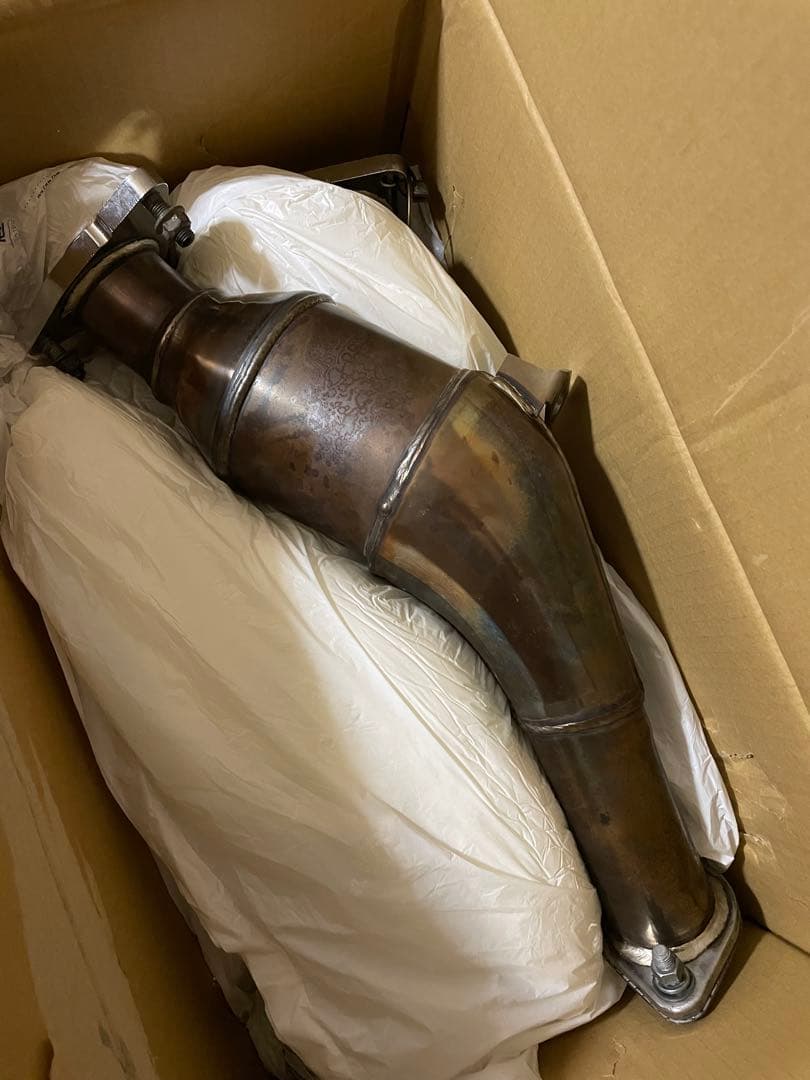 s*t様 日産 V36、Z33、Z34、Y51 HKS高性能ステンレス触媒