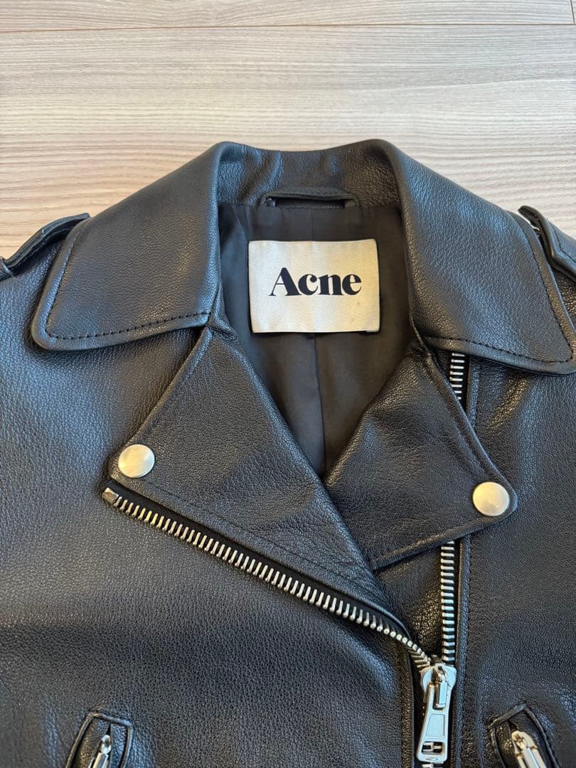 Acne ブラック ライダースジャケット