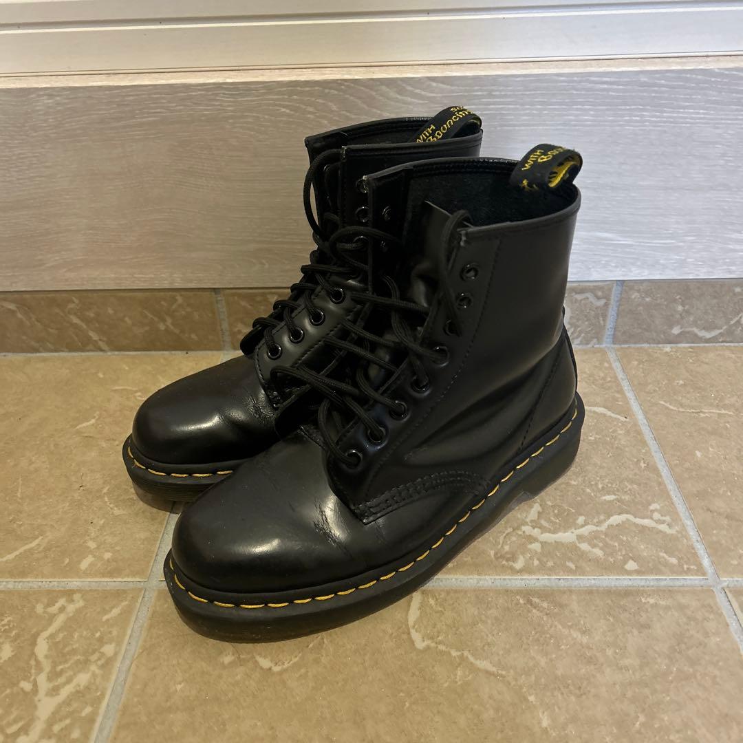 Dr.Martens 1460 8 ホールブーツ