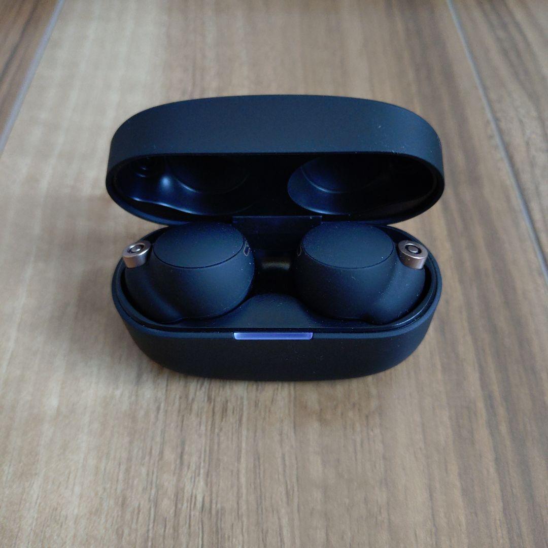 SONY WF-1000XM4 ワイヤレスイヤホン ブラック 充電ケーブル付き