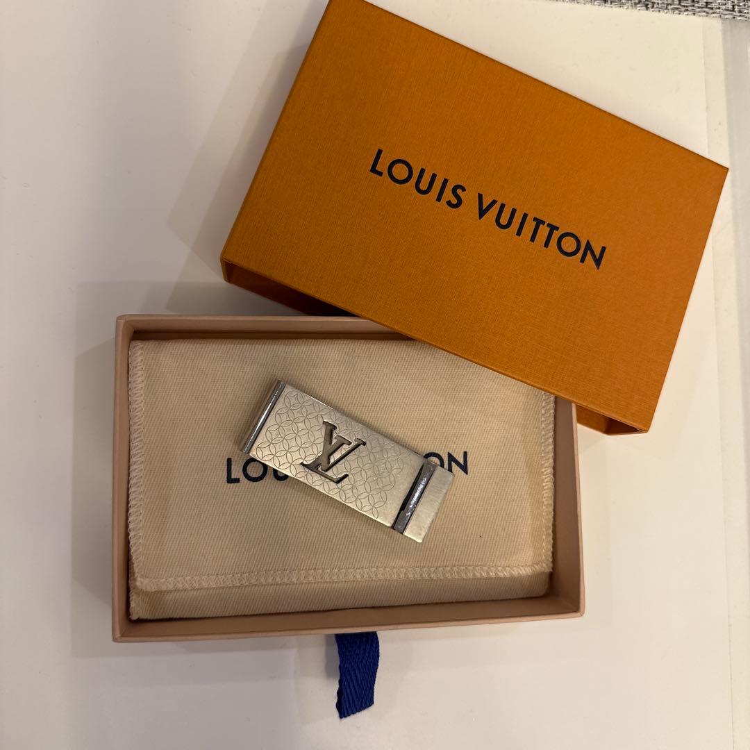 美品 LOUIS VUITTON ルイヴィトン マネークリップ
