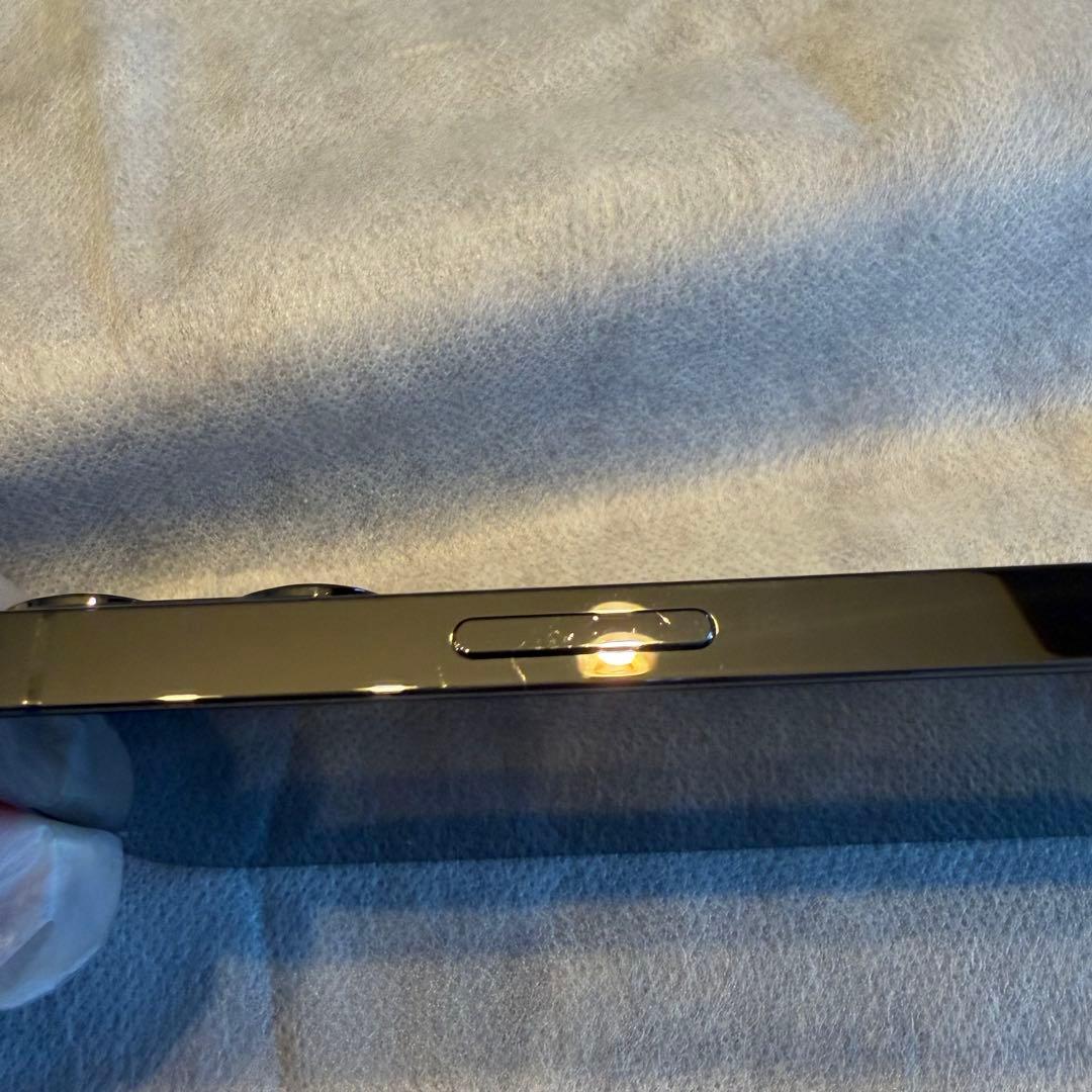 美品 iPhone 13Pro 256GB SIMフリー 純正付属完備