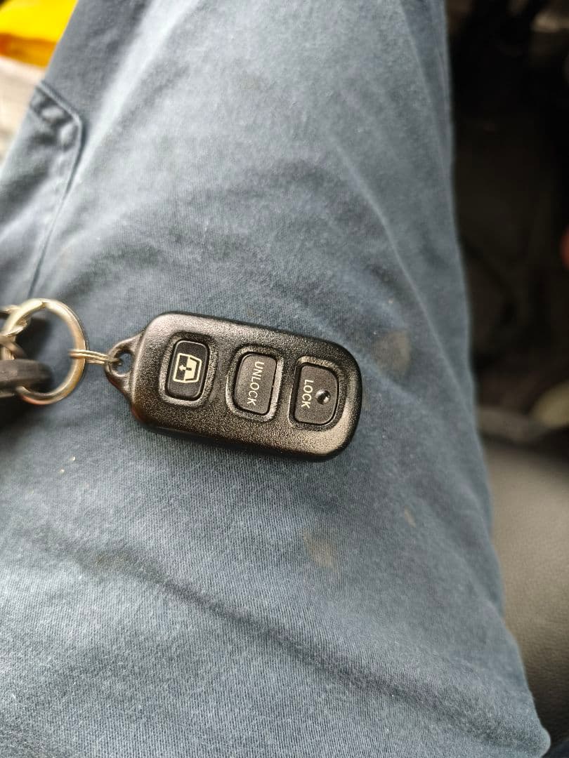 ハイラックスサーフ185サーフ　 純正キーレス