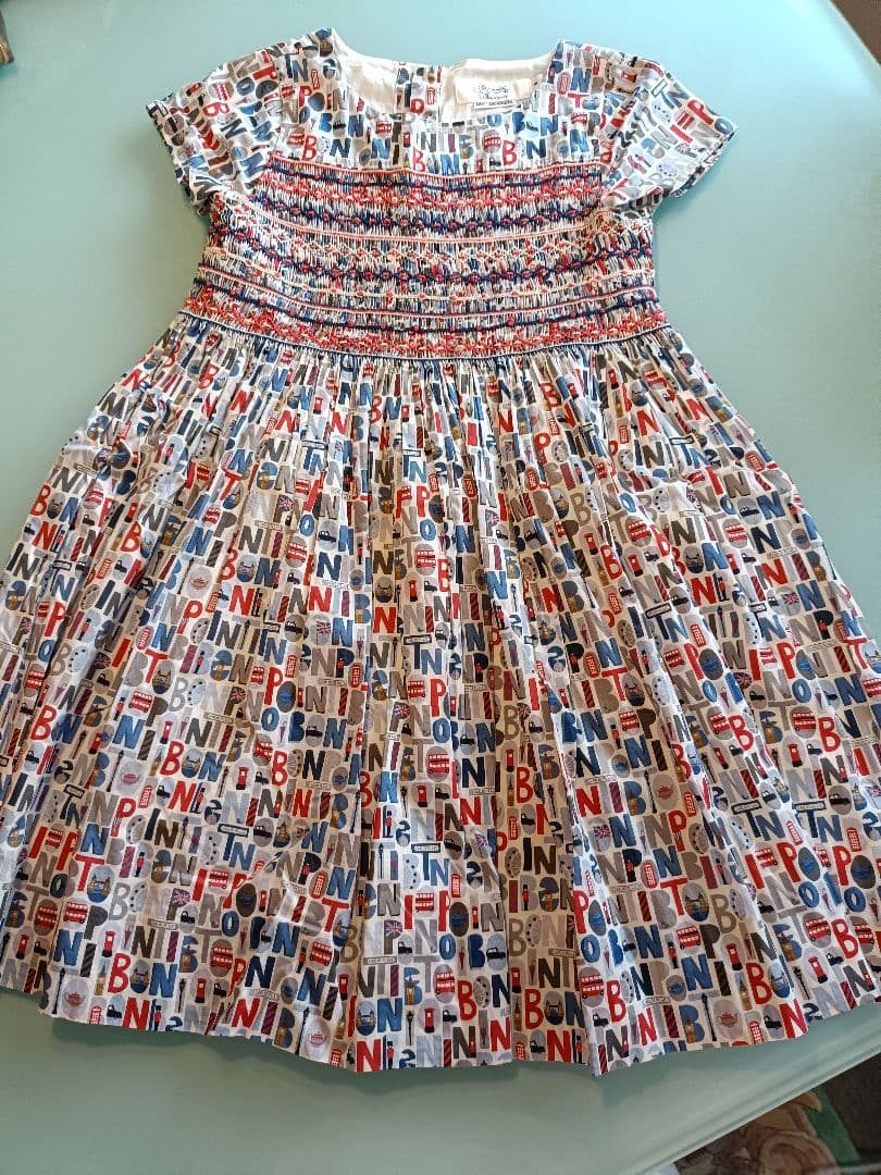 Bonpoint /デュセス　2020秋冬コレクション ロンドン ワンピース8a