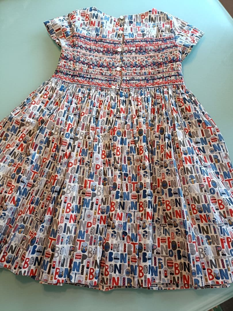 Bonpoint /デュセス　2020秋冬コレクション ロンドン ワンピース8a