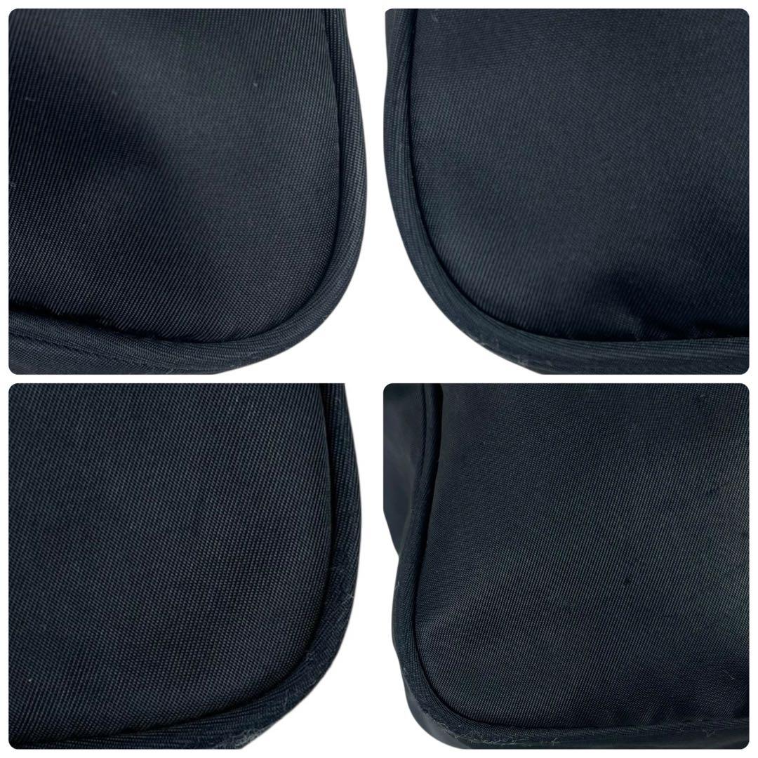 美品✨プラダ ショルダーバッグ カメラバッグ ナイロン レザー 三角ロゴ 黒