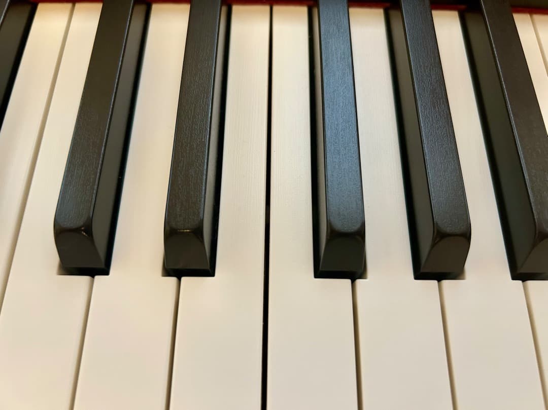 【極美品】CASIO 電子ピアノ PRIVIA PX-S1000 純正スタンド付