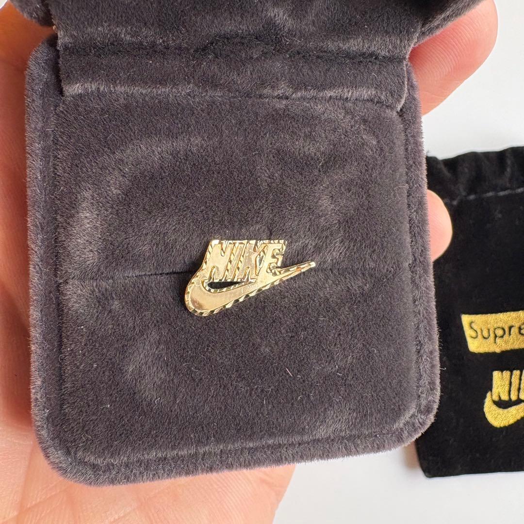 18FW Supreme / NIKE® 14K Gold Earring