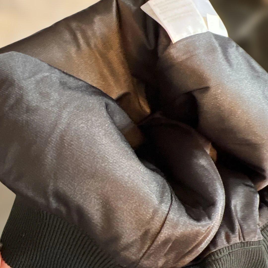 MASTER BUNNY EDITION ブラックセーター防寒防風蓄熱