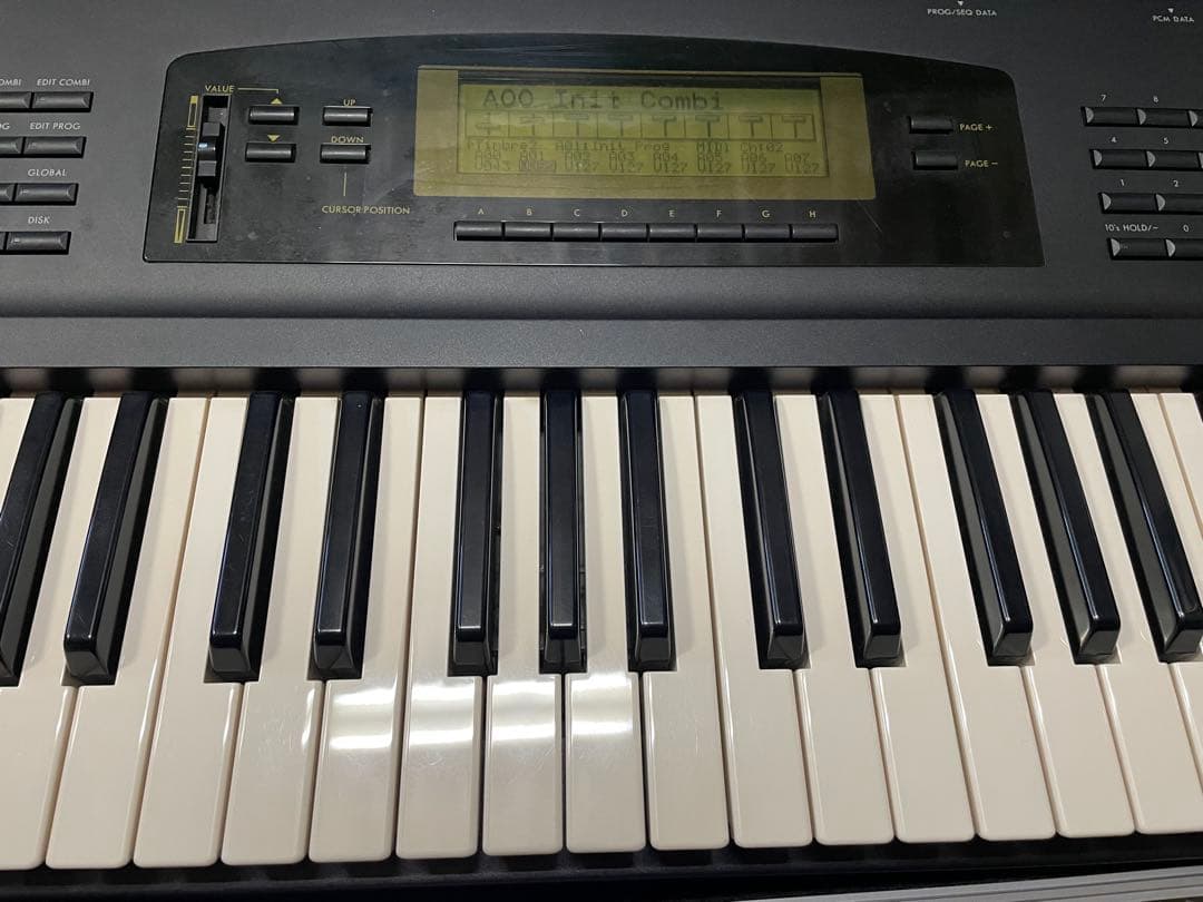 B*N様 KORG 01/W 音楽ワークステーション 61鍵