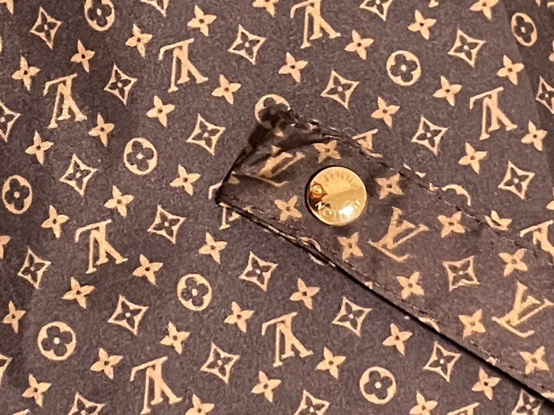 ＜専用＞【ルイヴィトン】パラプルュイ・オンデー折り畳み傘モノグラムM70123