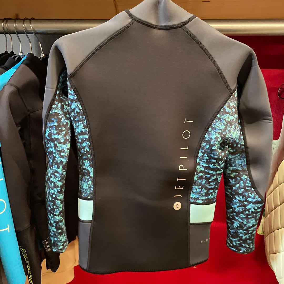 JETPILOT ジェットパイロット　タッパー　レディースM