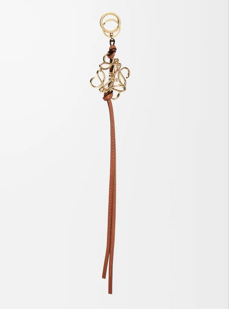 ロエベ　LOEWE アナグラム チャーム（カーフ）