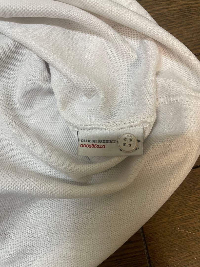 国内正規品Umbro イングランド代表サッカーシャツとショーツセット