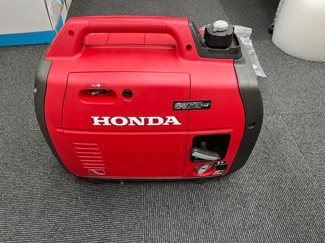 HONDA製のEU18iポータブル発電機