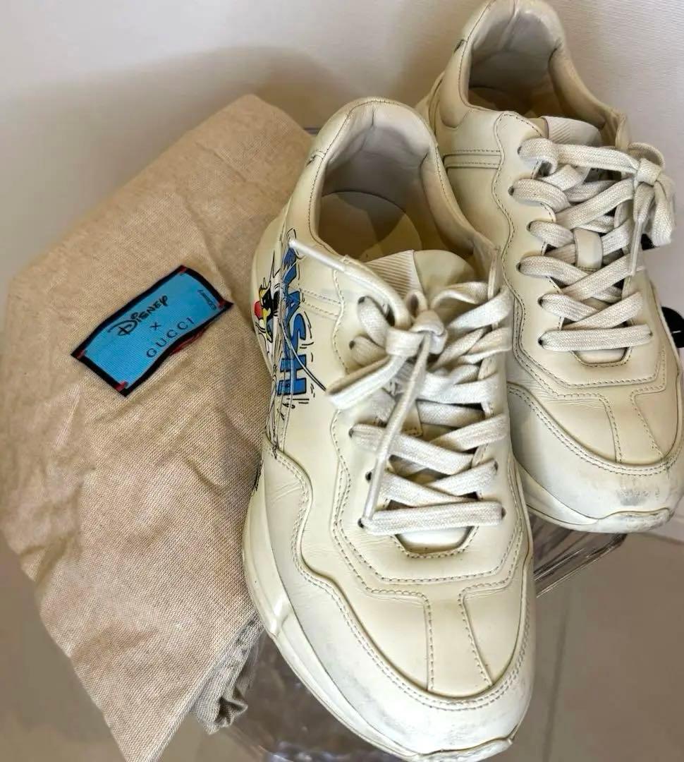 GUCCI スニーカー 女性 ディズニーコラボ 袋付き 替え紐付き クリーム色