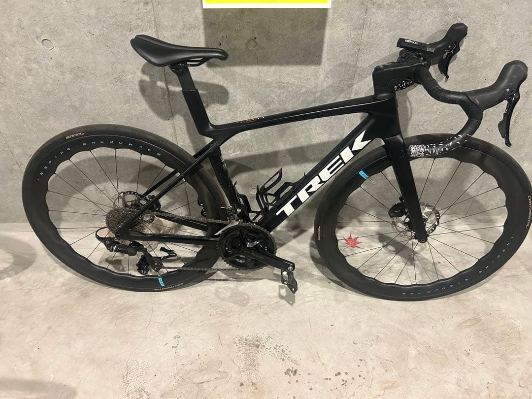 TREK ロードバイクMADONE SL5 GEN8 S カスタムあり