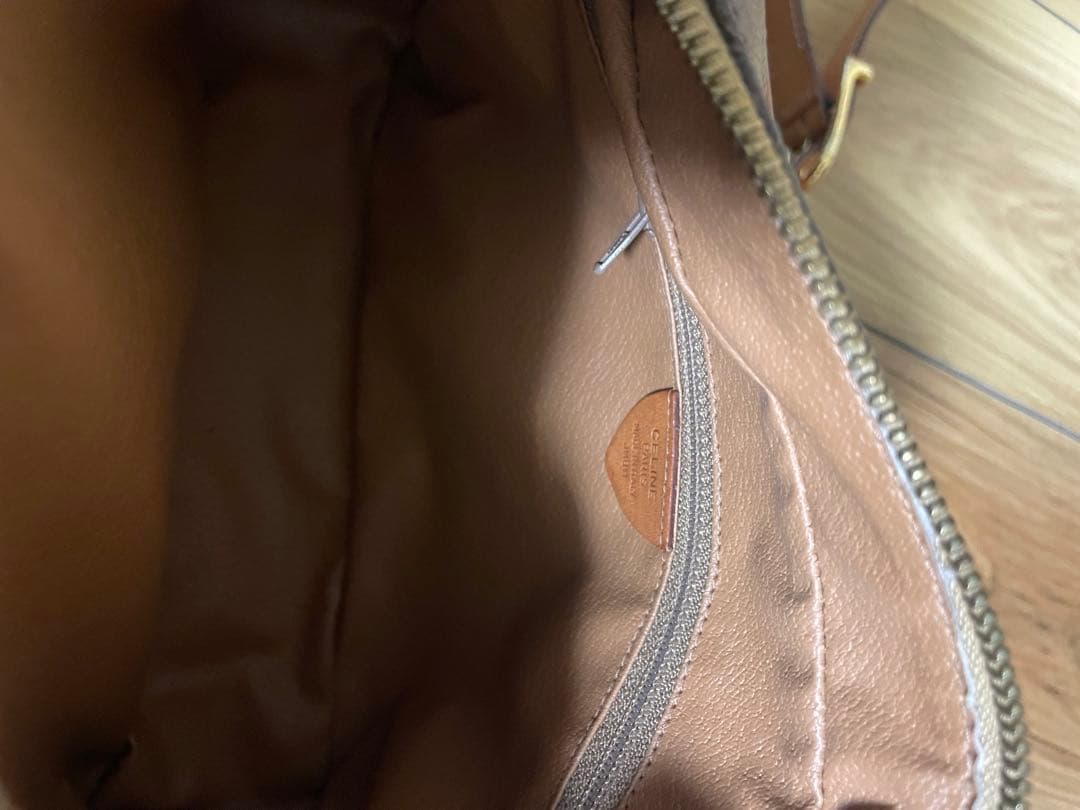 激安。少し難あり。オールドセリーヌ　バッグ