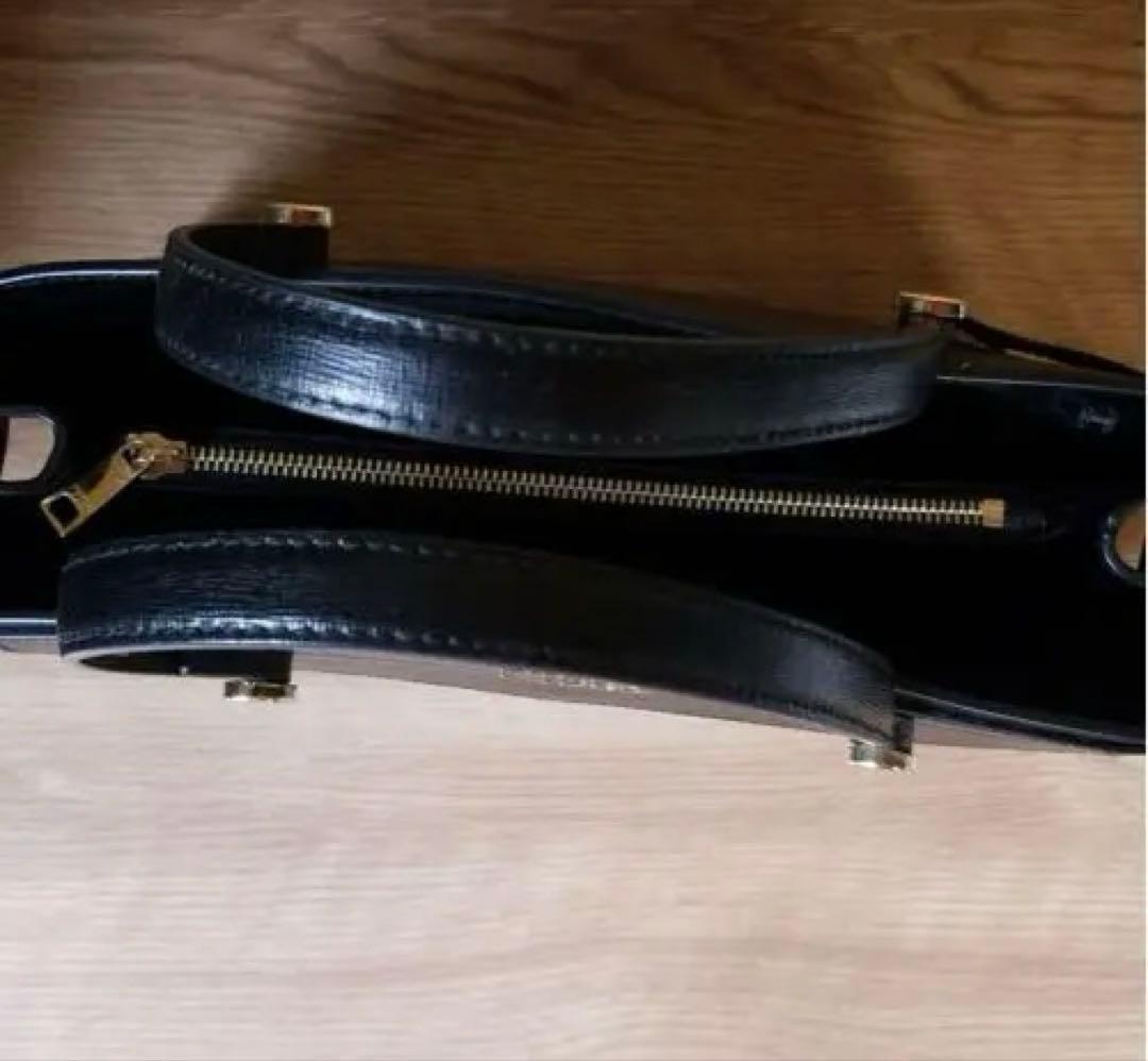 【極美品】FURLA ブラック 　濃紺　ネイビー　フルラ　ハンドバッグ