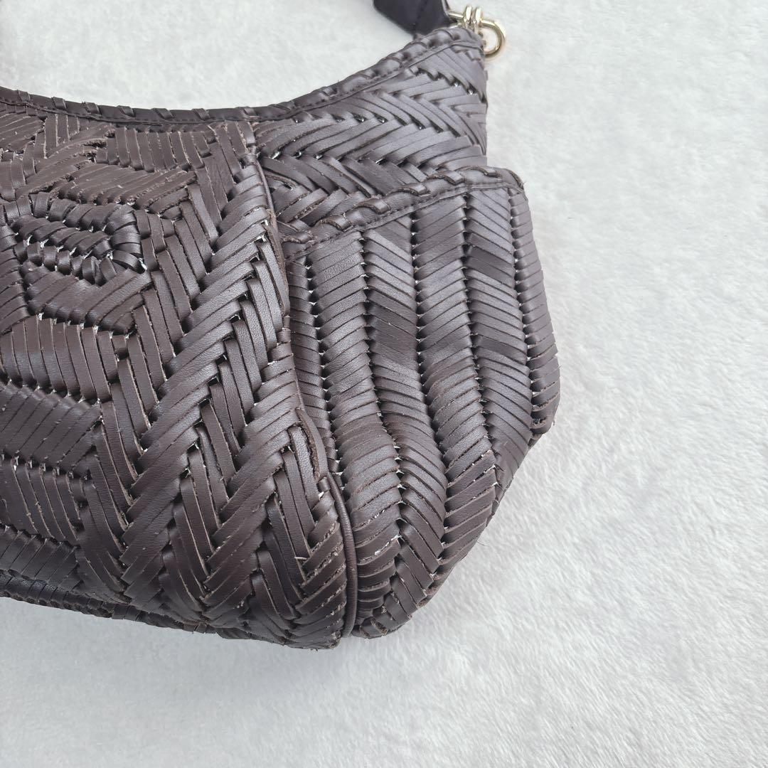 【美品】アニヤハインドマーチ　ワンショルダーバッグ　レザー　編み込み　リボン