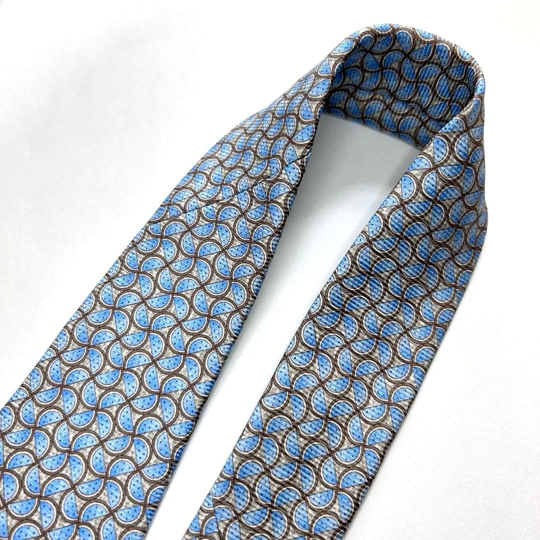 使用 ブルガリ ネクタイ シルク 総柄 幾何学模様 セッテピエゲ 水色