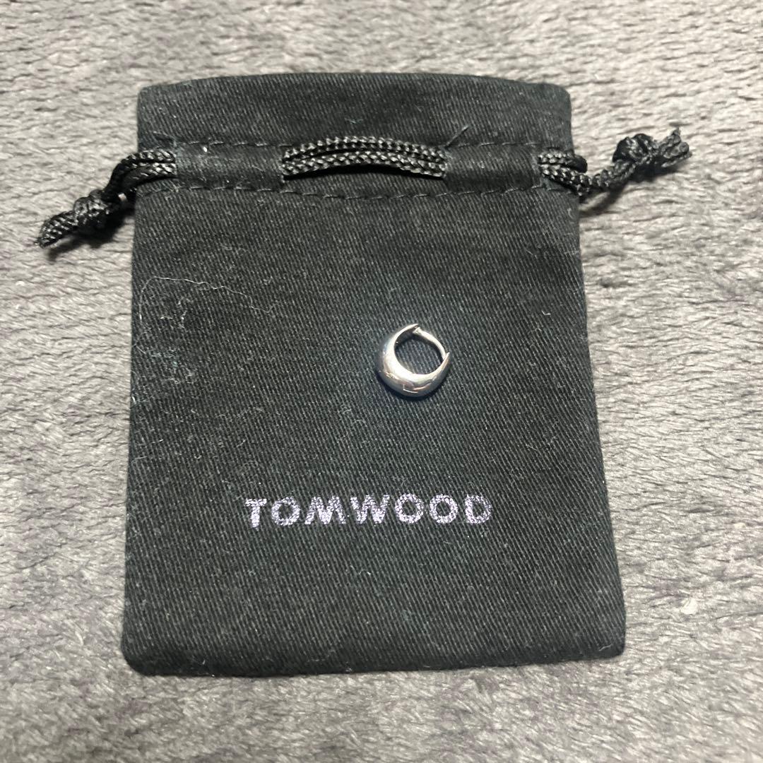 トムウッド　ピアス　イヤーカフ　イヤカフ　イヤリング　耳　0705