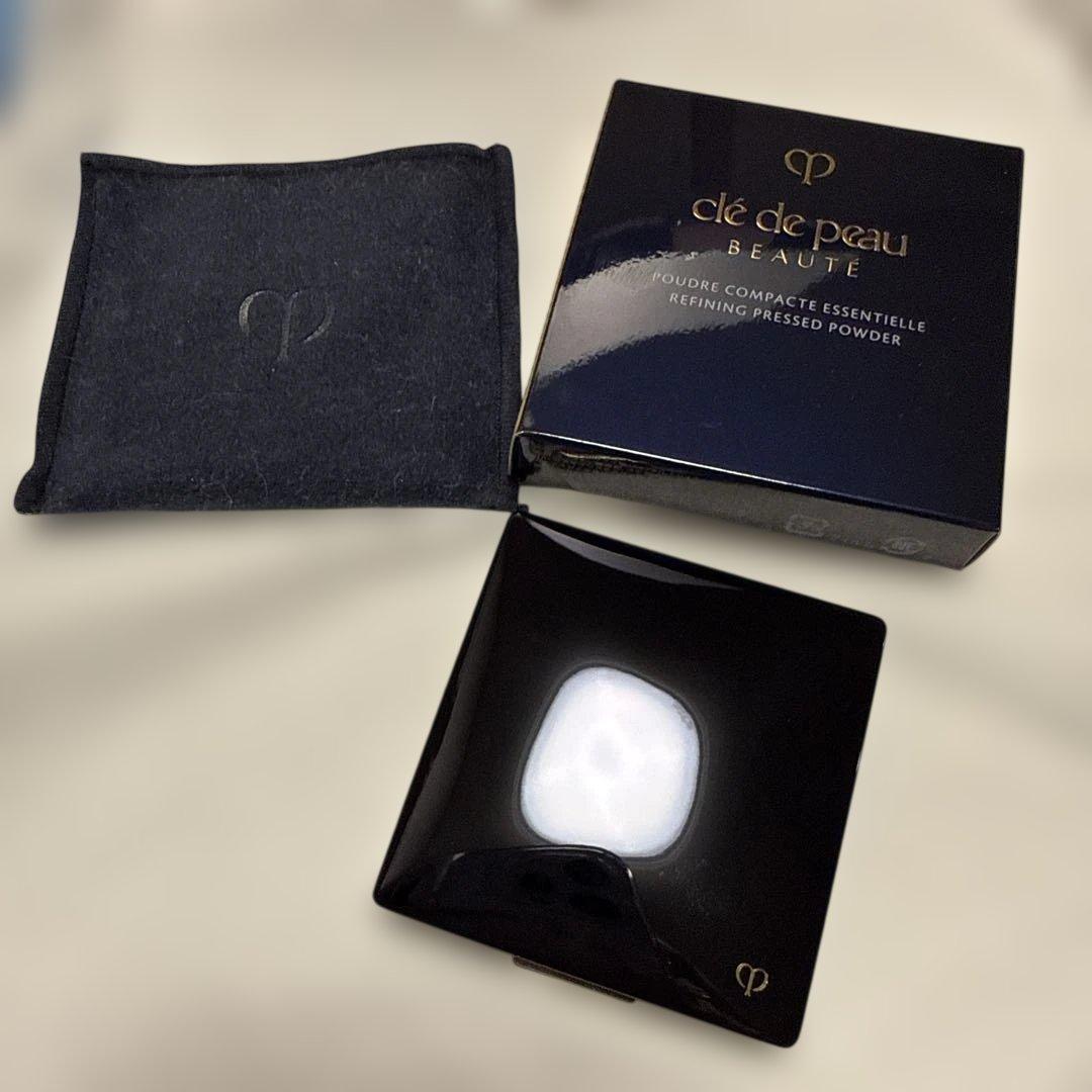 クレドポーボーテ プードルコンパクトエサンシエルｎ エレガントスリム 使用品