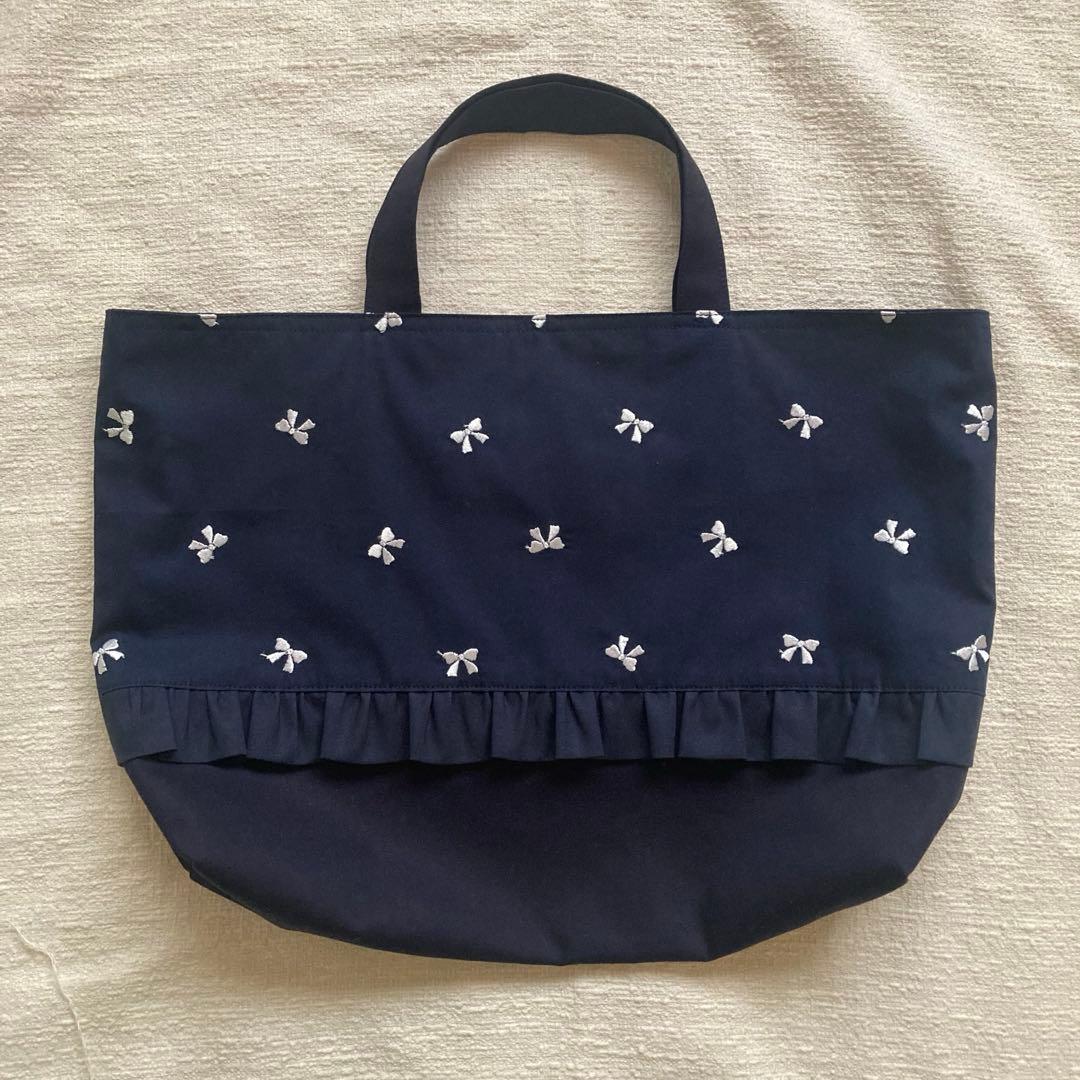 ルト！リボン刺繍ネイビーフリルレッスンバッグ+上履き袋　ハンドメイド