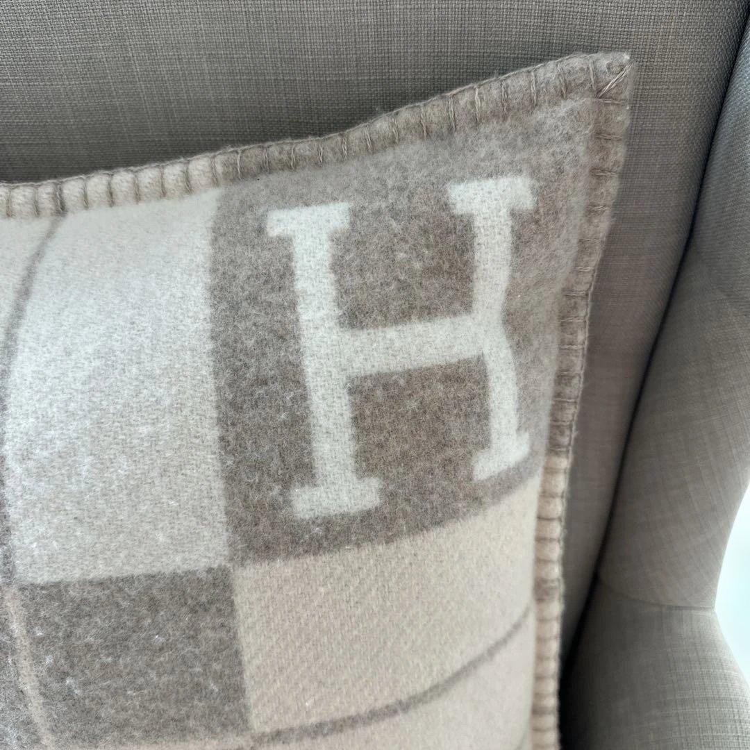 エルメス アヴァロンIII PM クッション HERMES ②