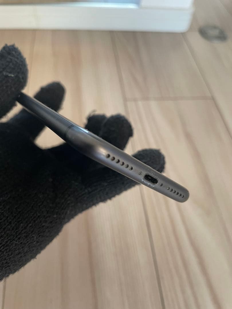 iPhone8 128GB SIMロックなし