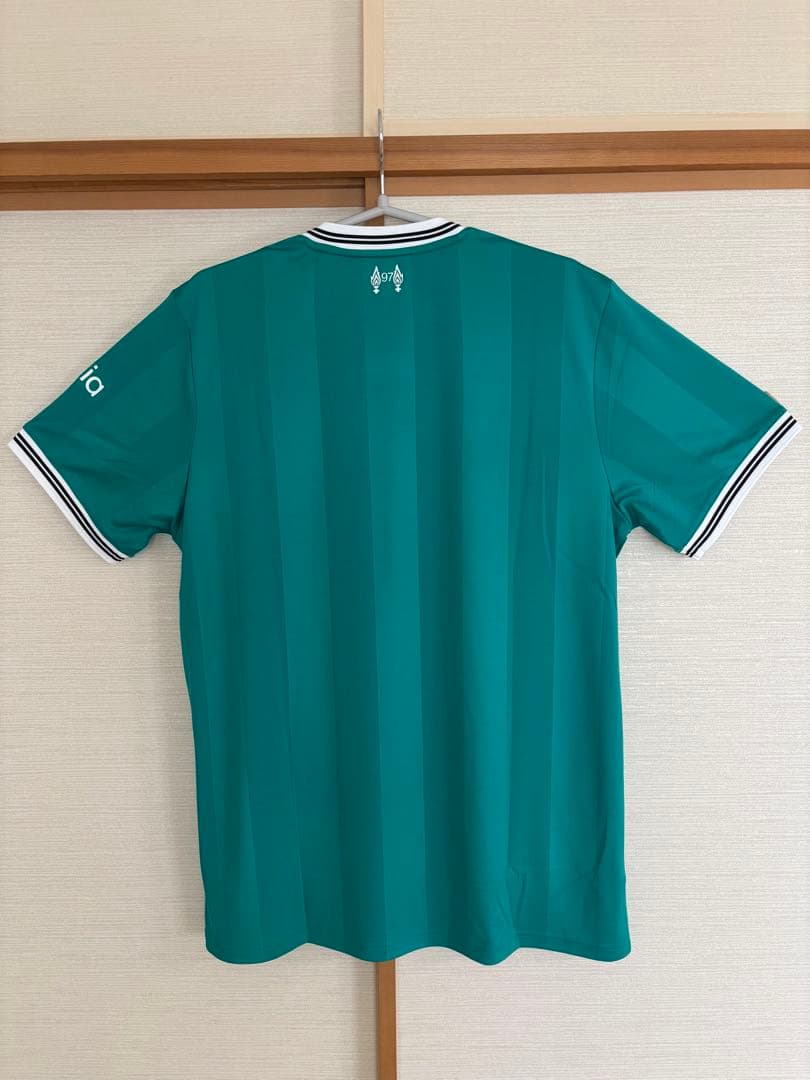 adidas／アディダス 2025-2026 リヴァプールFCサードユニフォーム