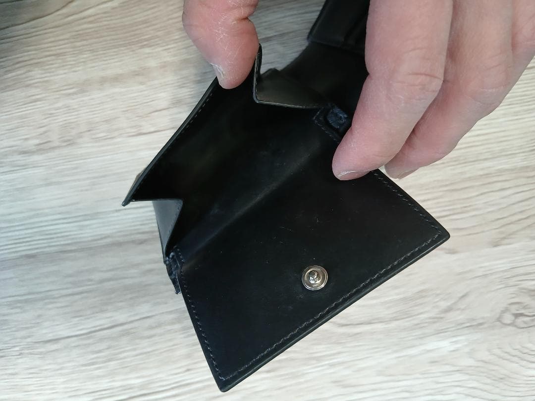 バイフォールドウォレット / グレインドカーフスキン