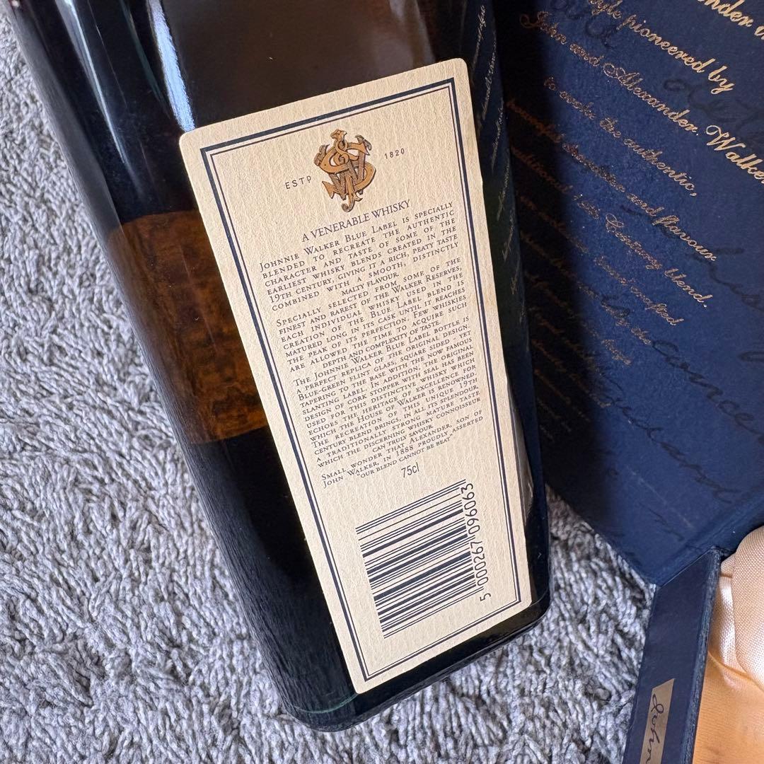 【未開栓】JOHNNIE WALKER ブルーラベル750mL ギフトボックス付