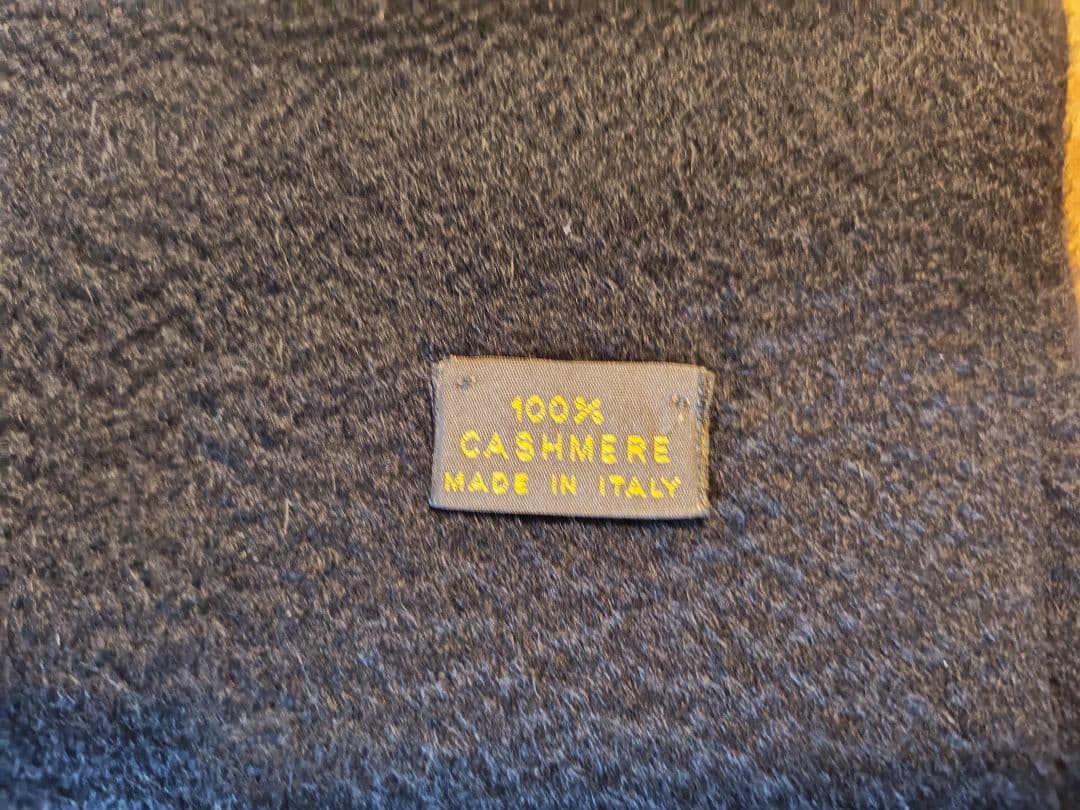 ロロピアーナ　マフラー 　ストール黒