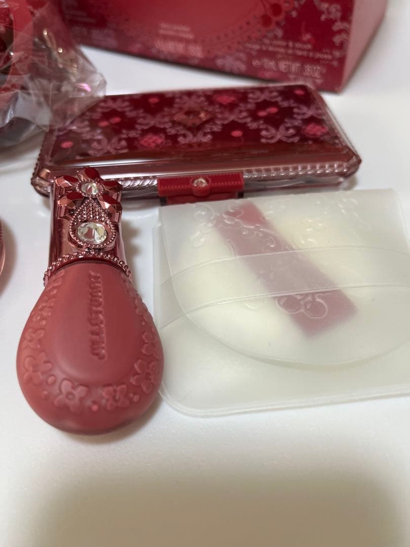 JILLSTUART クリスマスコフレ　ミッドナイトチェリー　コレクション