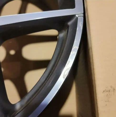 ベンツ　AMG 19インチ　ホイール