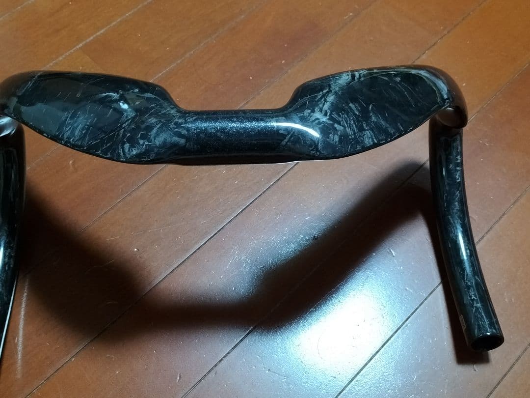 カーボン トラック ピストハンドル 31.8 x 幅330mm
