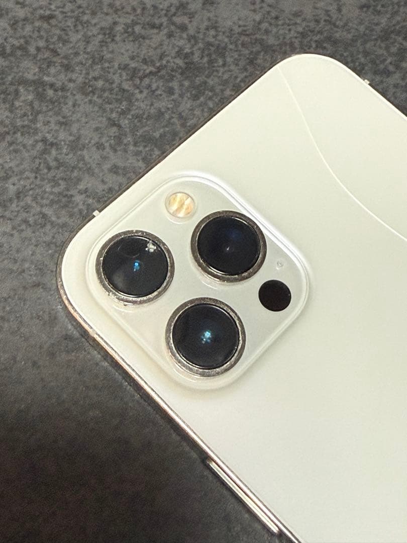 iPhone12 Pro Max 256GB シルバー 画面割れ