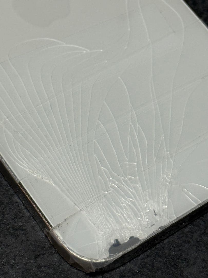 iPhone12 Pro Max 256GB シルバー 画面割れ