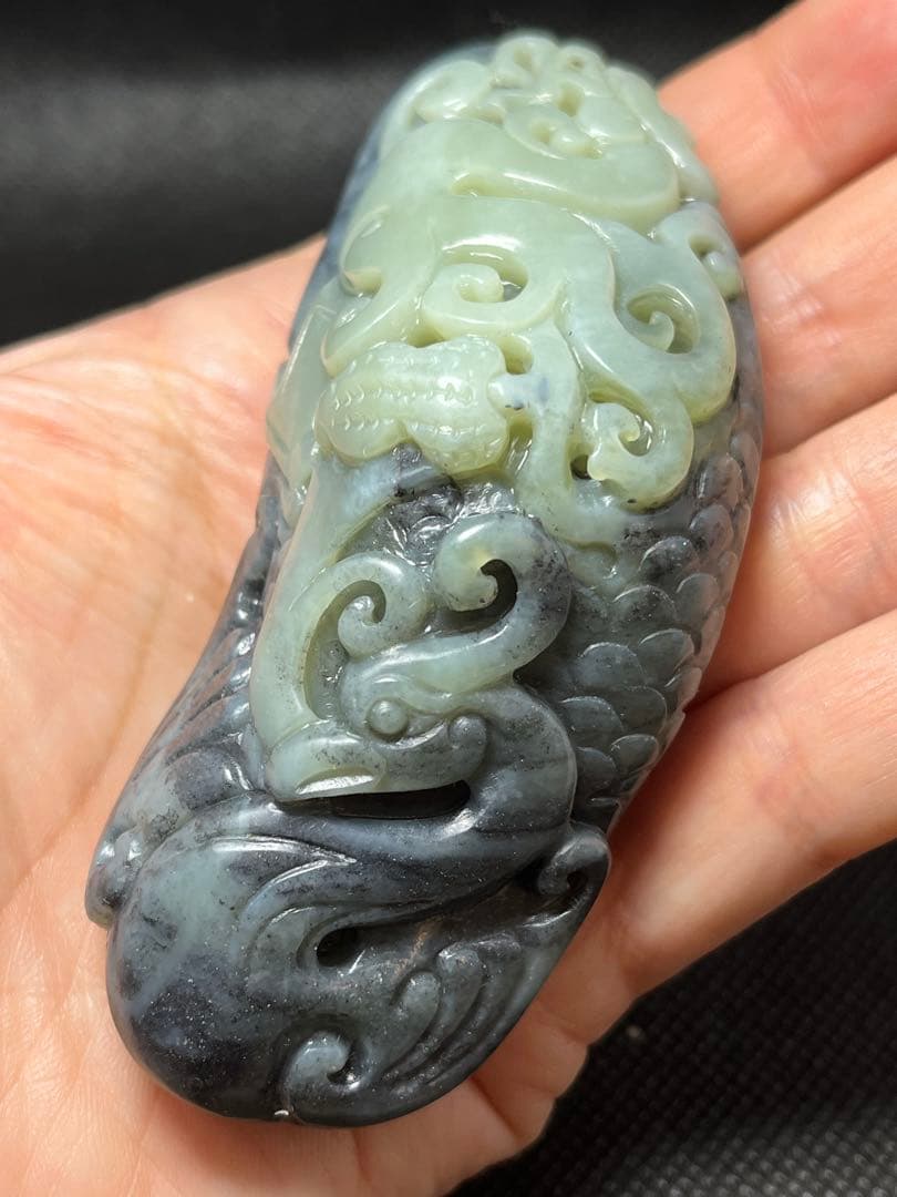 手彫り！和田玉★置物、握り石★証明書付き 中国美術06