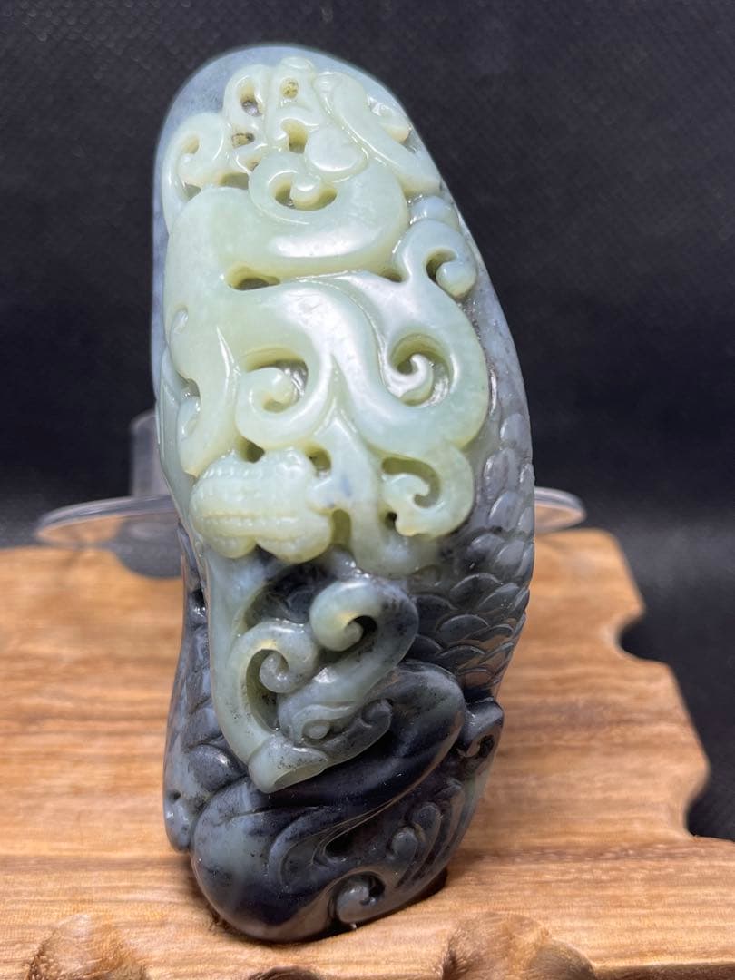 手彫り！和田玉★置物、握り石★証明書付き 中国美術06