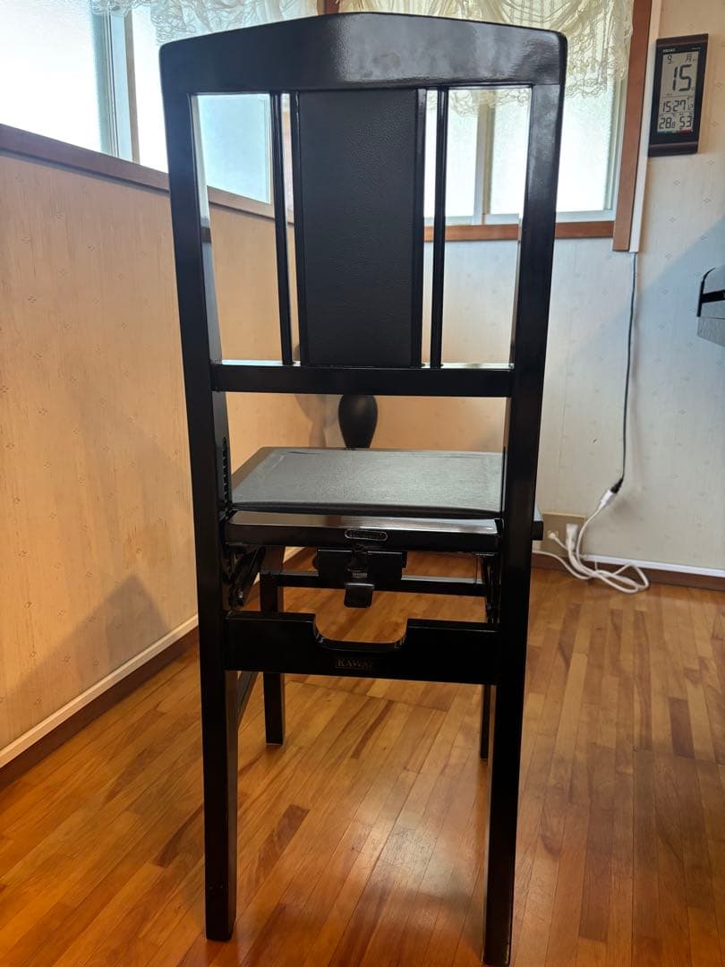 【ピアノ椅子】KAWAI カワイ　トムソン 椅子 背もたれ付き　高さ調整可能