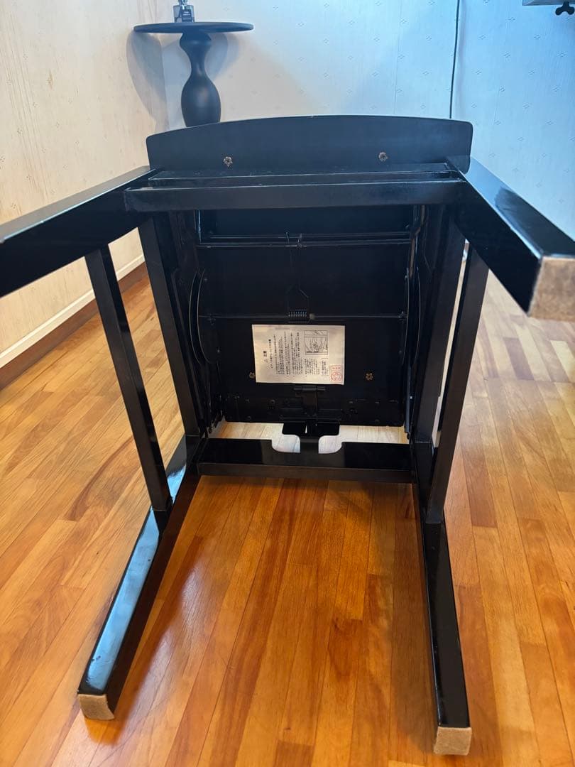 【ピアノ椅子】KAWAI カワイ　トムソン 椅子 背もたれ付き　高さ調整可能