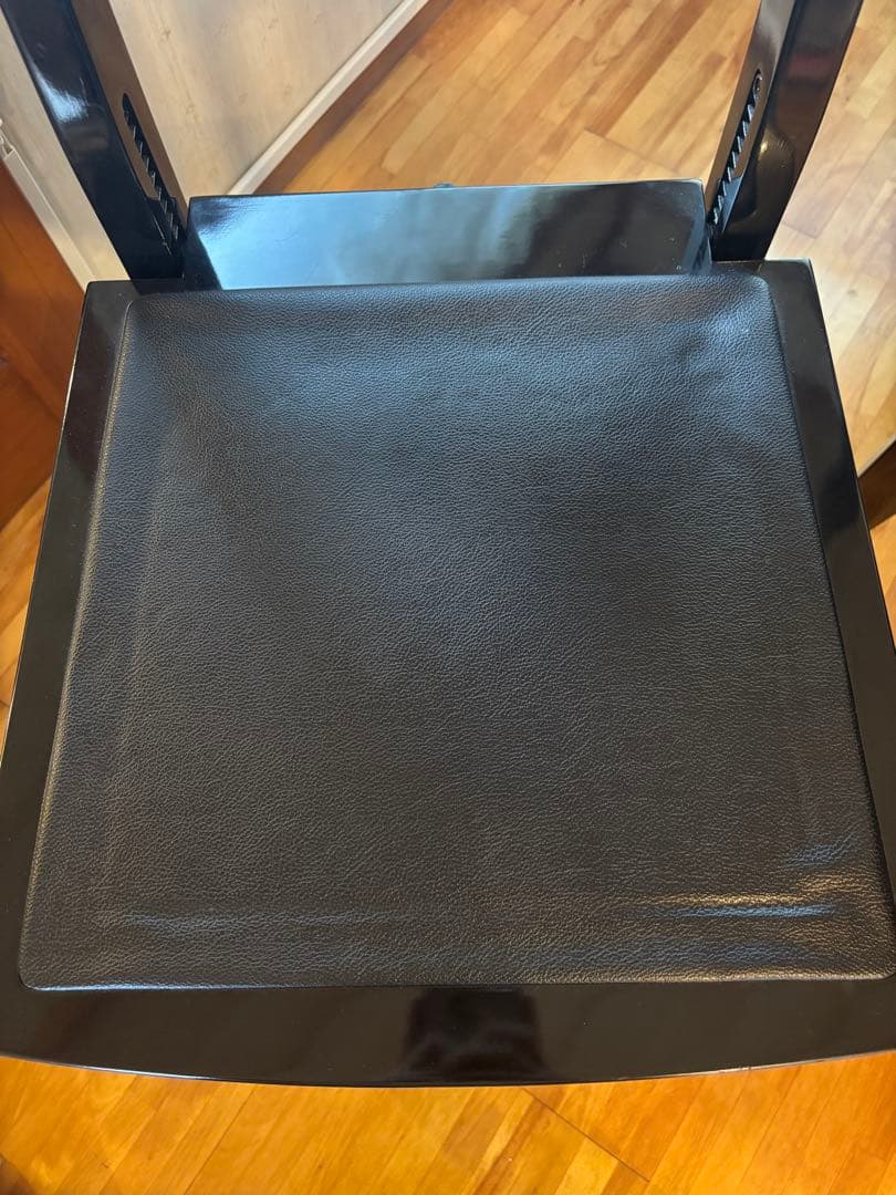 【ピアノ椅子】KAWAI カワイ　トムソン 椅子 背もたれ付き　高さ調整可能