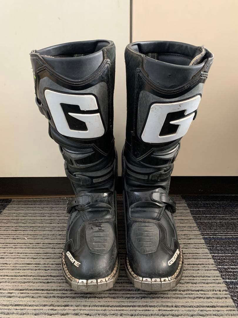 ガエルネ オフロードブーツFASTBACKエンデューロソールモデル27㎝