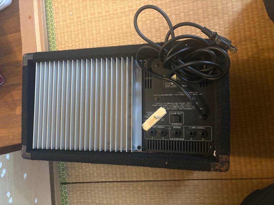 Yamaha EMX640 パワードミキサー