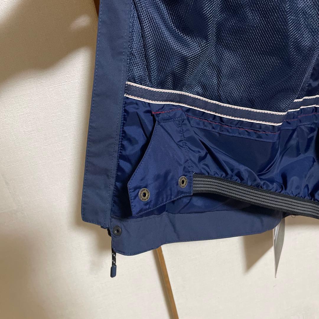 新品未使用　BURTON スノーボードジャケット S 女性用 レディース